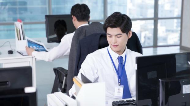 韩国将改革每周最长52小时工作制至69小时 可申请休假
